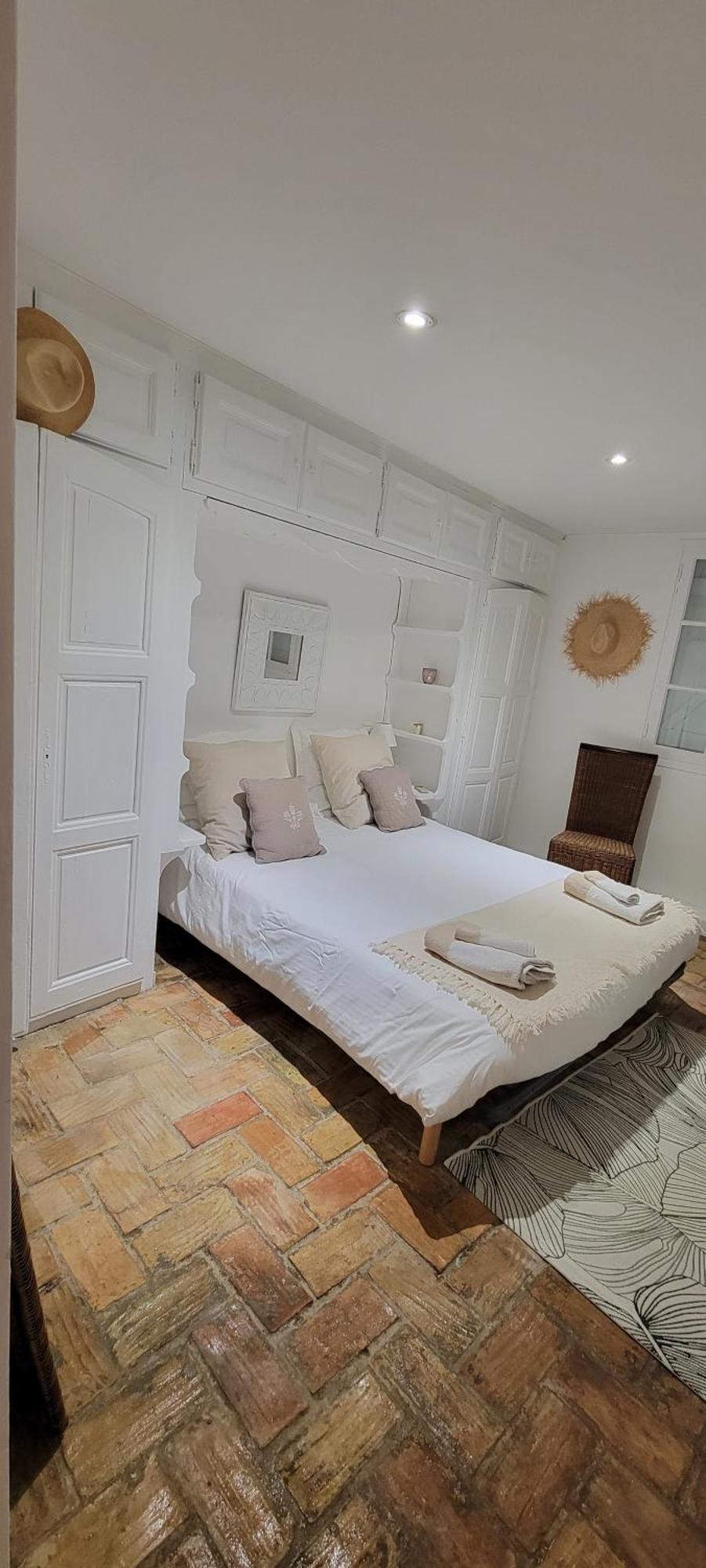Petite Maison Mitoyenne Au Coeur De Saint Tropez المظهر الخارجي الصورة